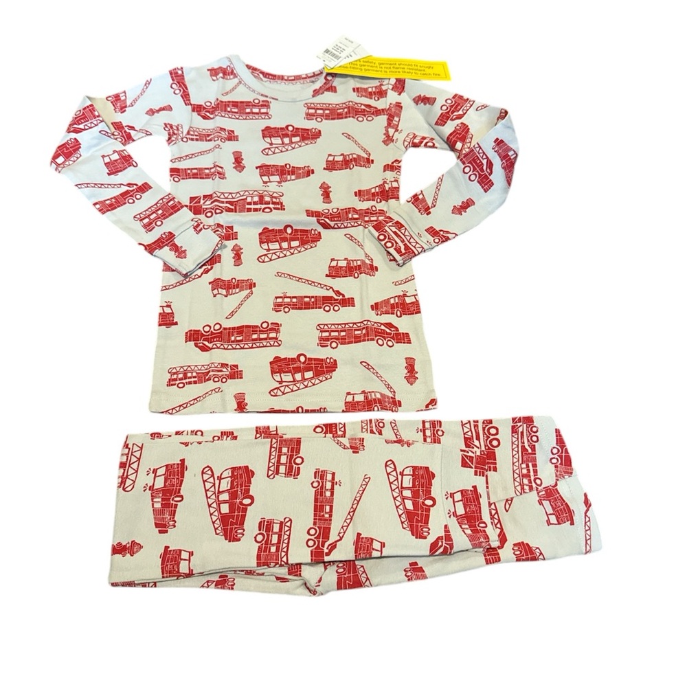 NWT Organic gap firetruck pajamas
